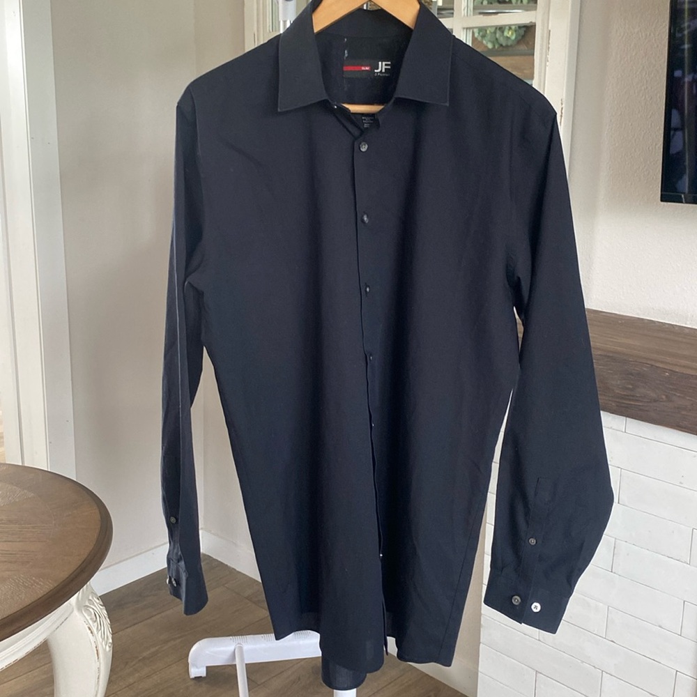 J. Ferrar Men’s button up dress shirt
